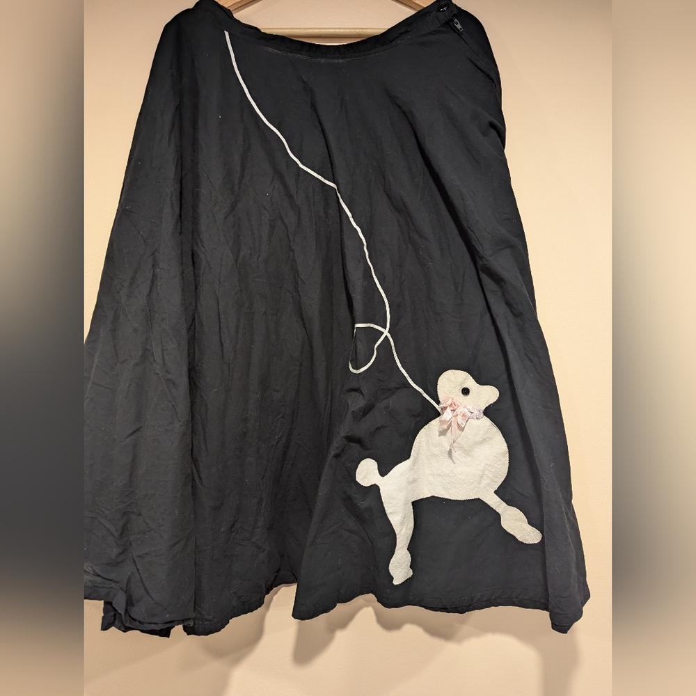 Poodle skirt